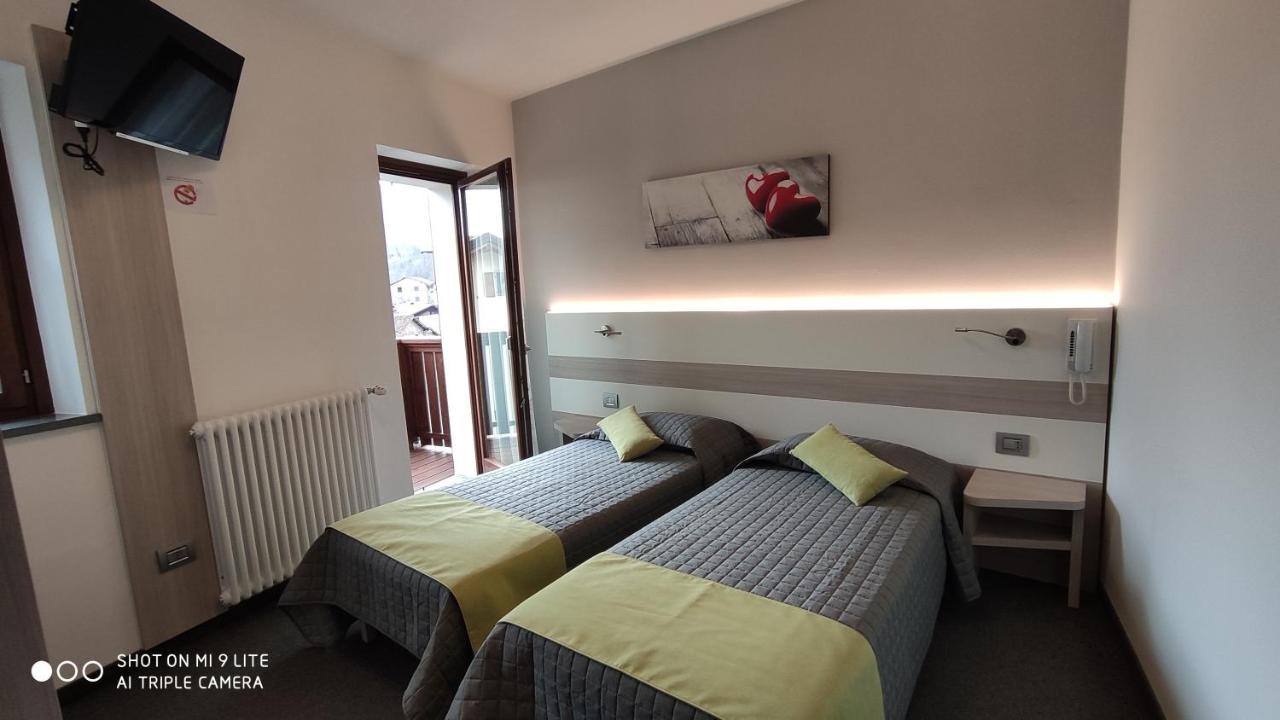 Hotel Del Negro Sùtrio Buitenkant foto